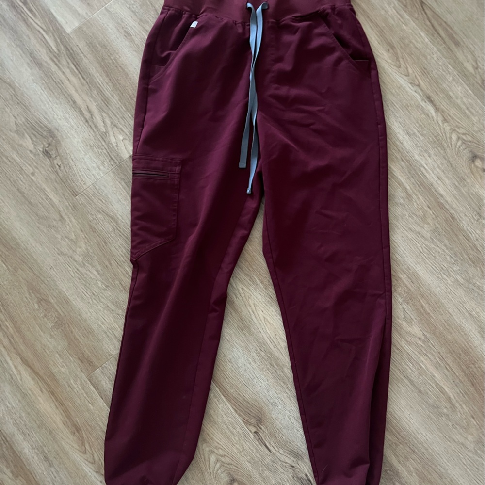Figs burgundy high waisted zamora joggers